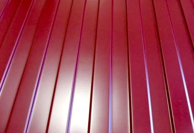 Профнастил С8 PRISMA 0,5 мм (3005-винно-красный) сияющее, толстое покрытие