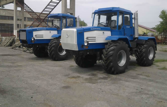 Трактор ХТА-208.1СХ