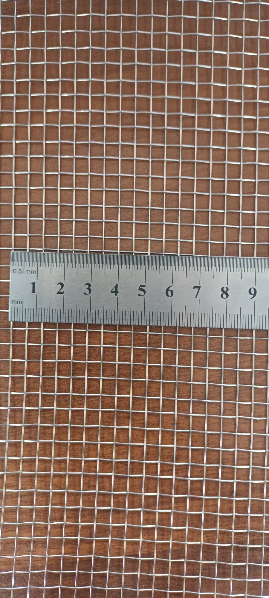 Сетка тканая 5х0,7 мм из нержавеющей стали 12Х18Н10Т