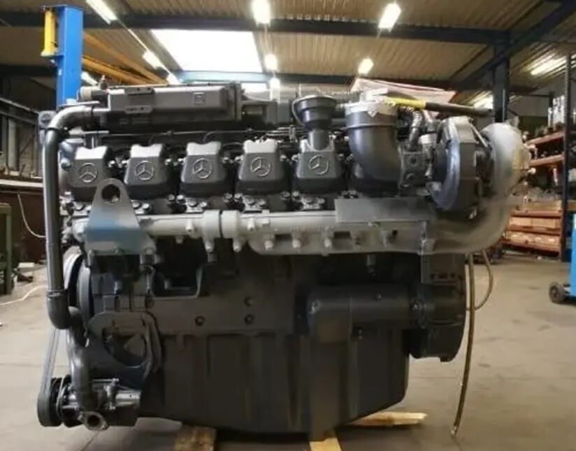Двигатель Mercedes OM446