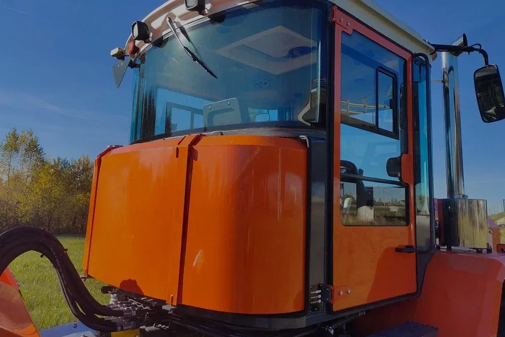 Трактор ЯРОСЛАВЕЦ с двигателем ЯМЗ-238М2, цена в Перми от компании ФСНП