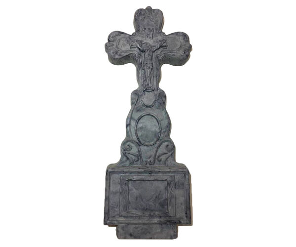 Памятник №26 «Крест с распятием большой»