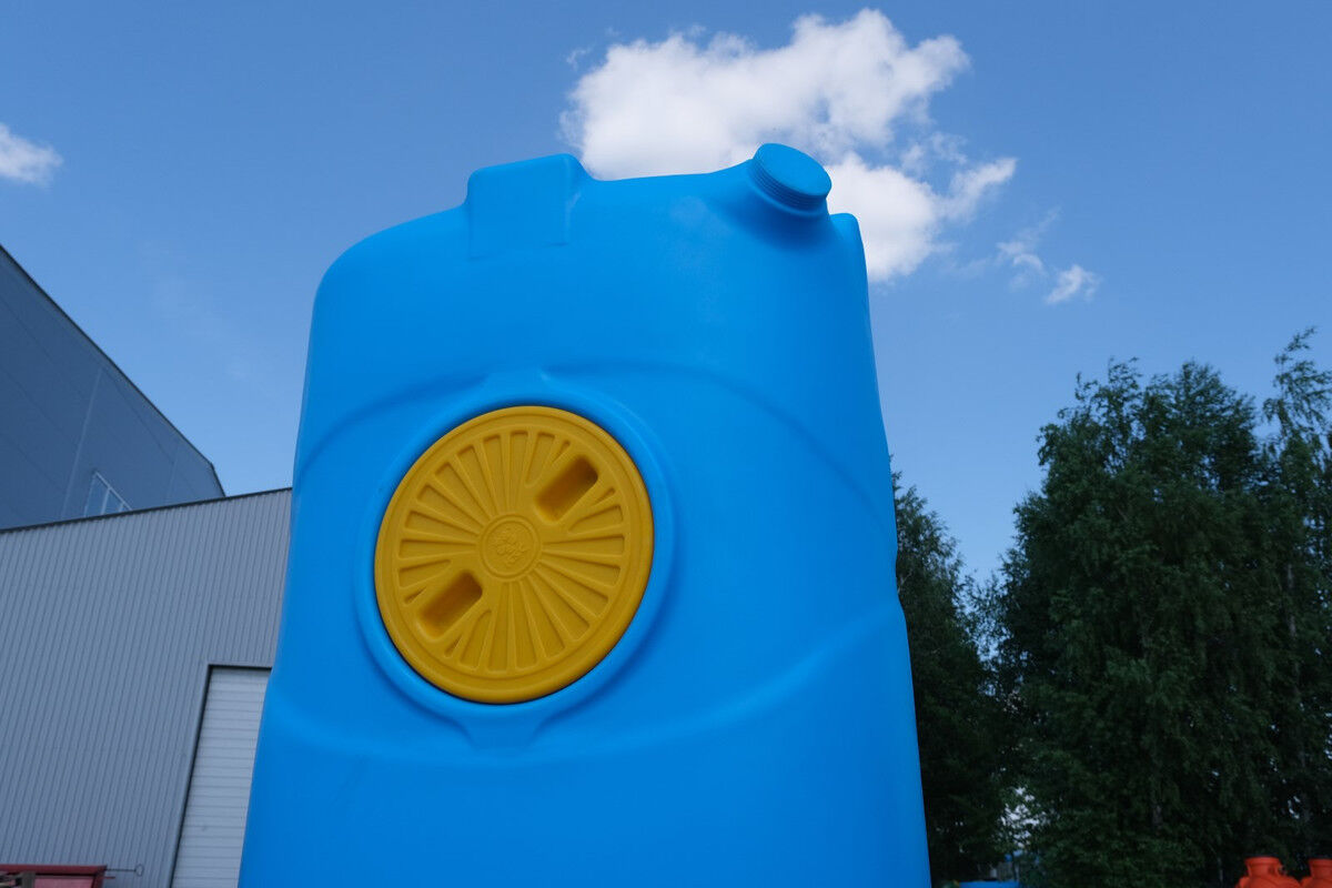 Бочка пластиковая прямоугольная 1000 литров для водоснабжения, водоочистки, водоотведения 3