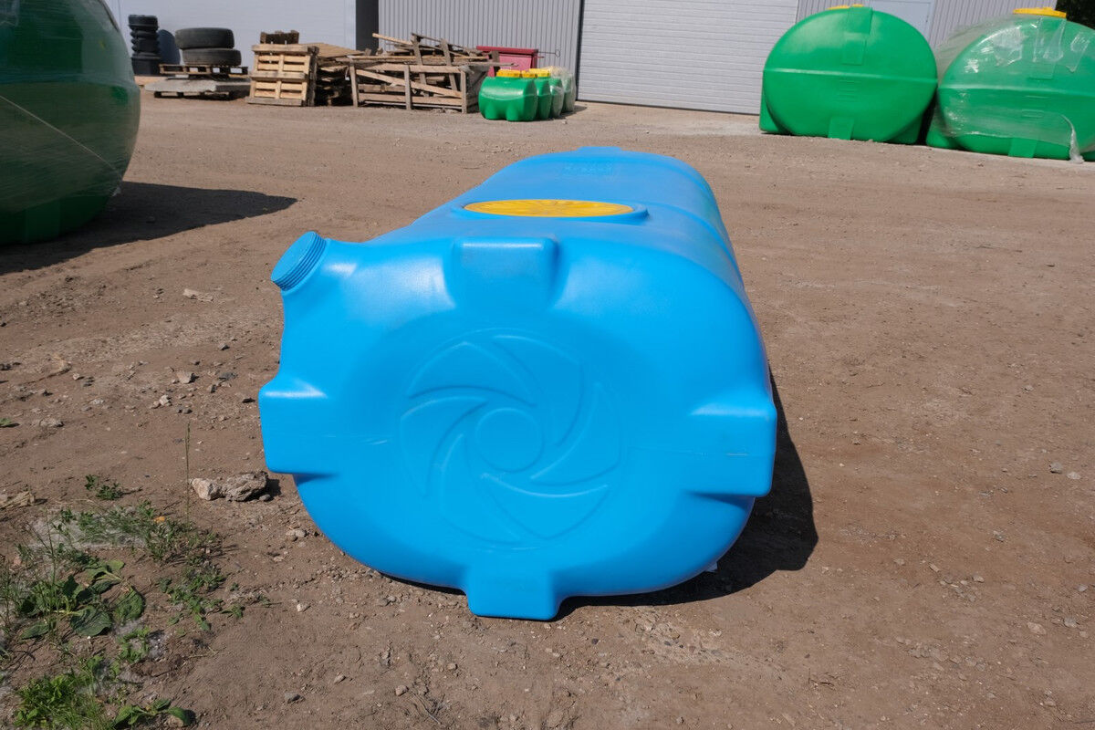 Бочка пластиковая прямоугольная 1000 литров для водоснабжения, водоочистки, водоотведения 9