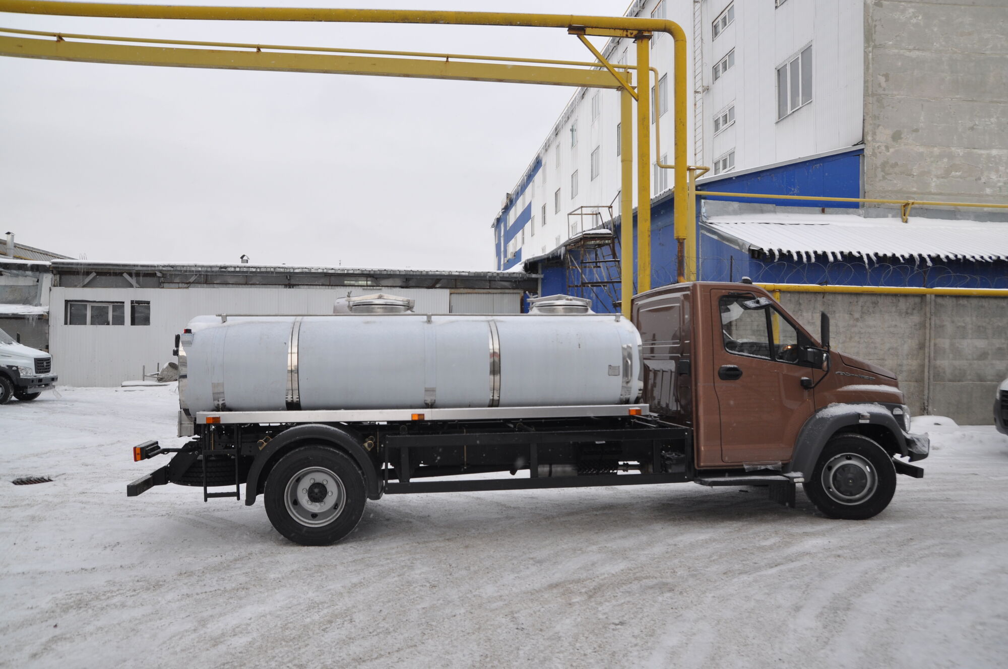Молоковоз 5000 литров на базе ГАЗон НЕкст 10 тонник C41RB3
