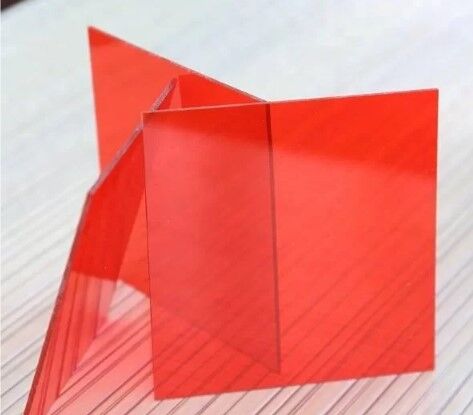 Монолитный поликарбонат BORREX Красный 1,5 мм (1,25*2,05 м)