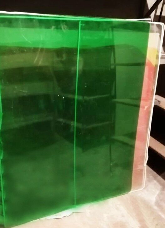 Монолитный поликарбонат МОНОГАЛЬ Зеленый 1 мм (1,525х2,05 м)