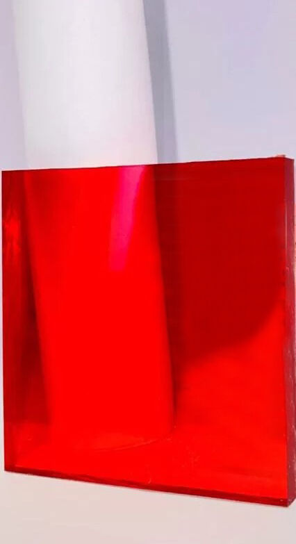 Монолитный поликарбонат BORREX Красный 5 мм (1,525*2,05 м)