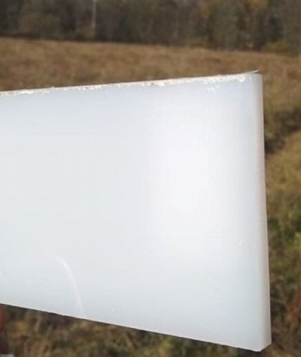 Монолитный поликарбонат КИВИ Белый 4 мм (1,525х2,05 м) Полигаль