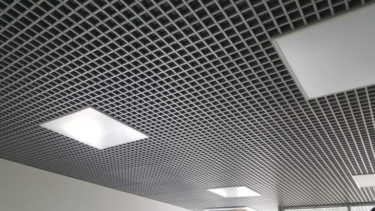 Потолок Грильято H40, 50х50х40 мм, металлик серебристый