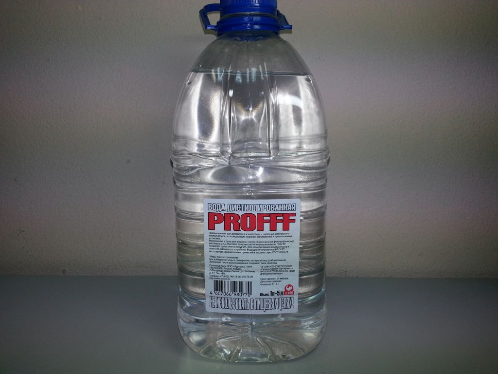 Дистиллированная вода 5 л артикул. Вода дистиллированная profff 1.5 л (1/8). Вода дистиллированная profff 5.0 л (1/4). Вода дистиллированная Proff 1,5л.. Вода дистиллированная profff 4.0 л (1/4).